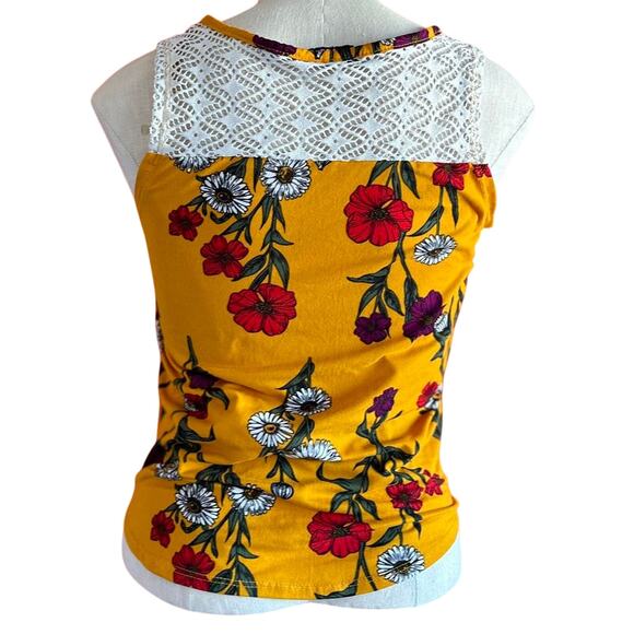 Womens Top Size Medium Yellow Floral Lace Back Tie Front Twee Indie Professional - Picture 2 of 8